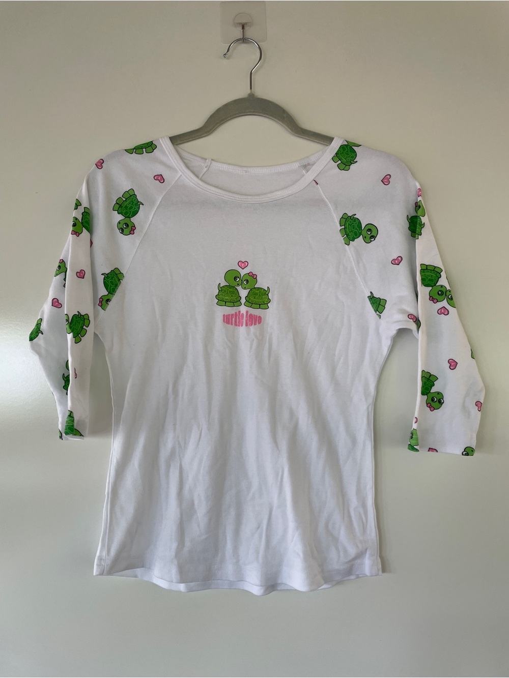 Vintage Y2K White Tee with Green Turtle Love Graphic 100% cotton made USA